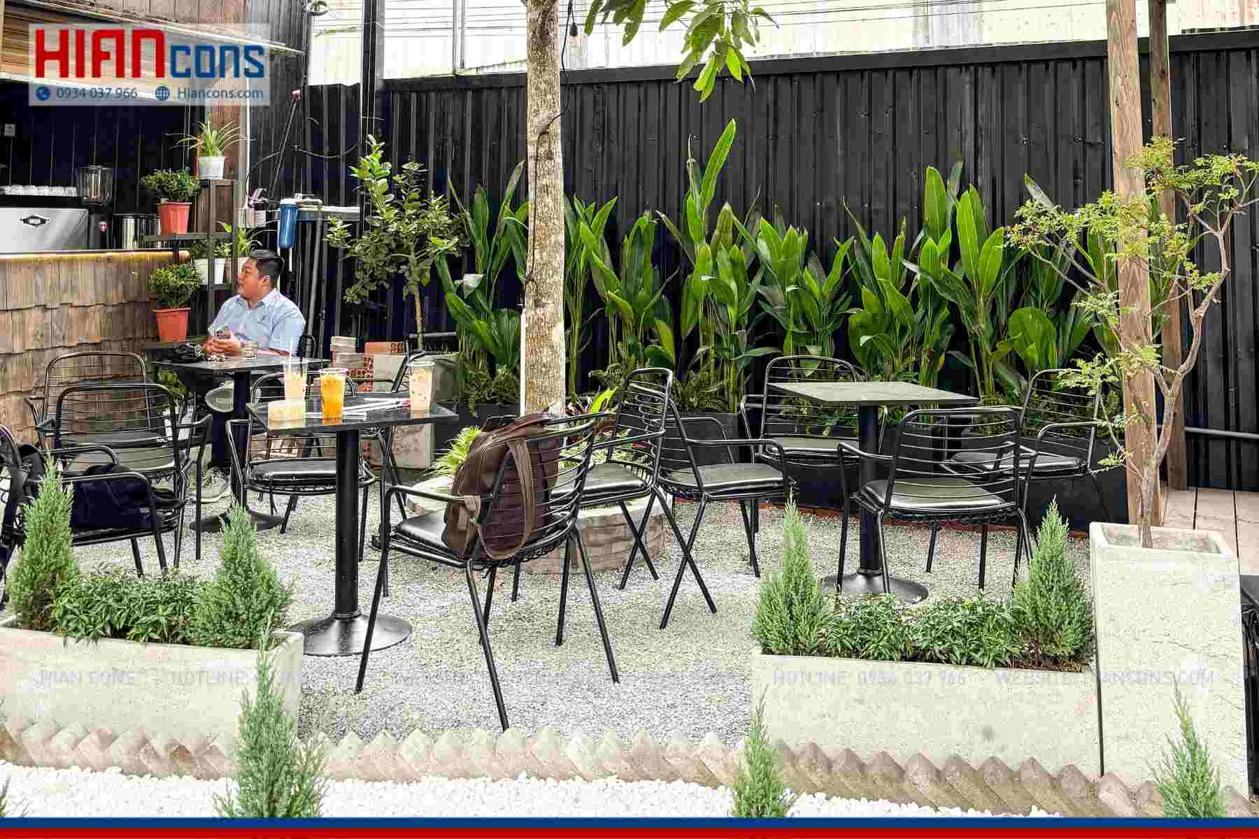 Thi công quán cafe B00M Coffee trọn gói