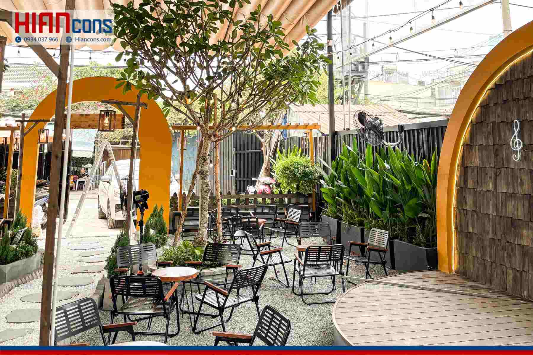Thi công quán cafe B00M Coffee trọn gói