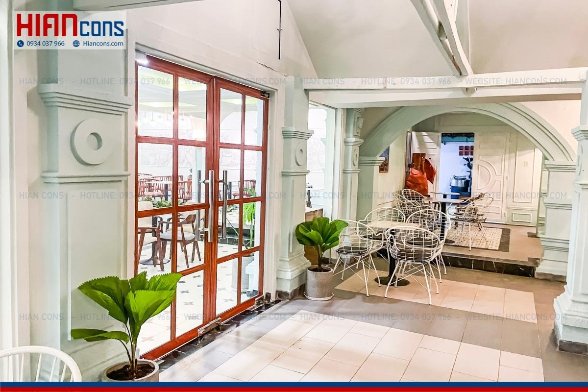 Thi công quán cafe cổ điển Pha Kê Coffee House