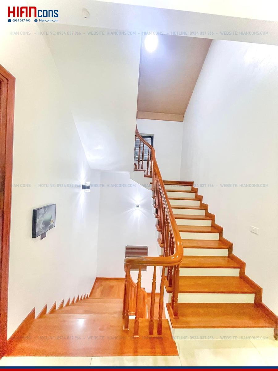 Thiết Kế Biệt Thự Mái Thái 2 Tầng