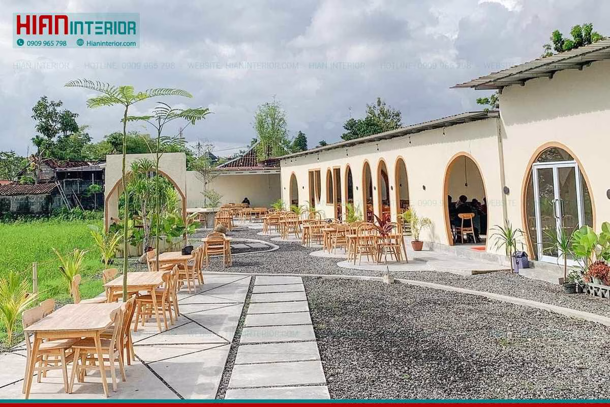 Thi Công Cafe Sân Vườn Phong Cách Tối Giản
