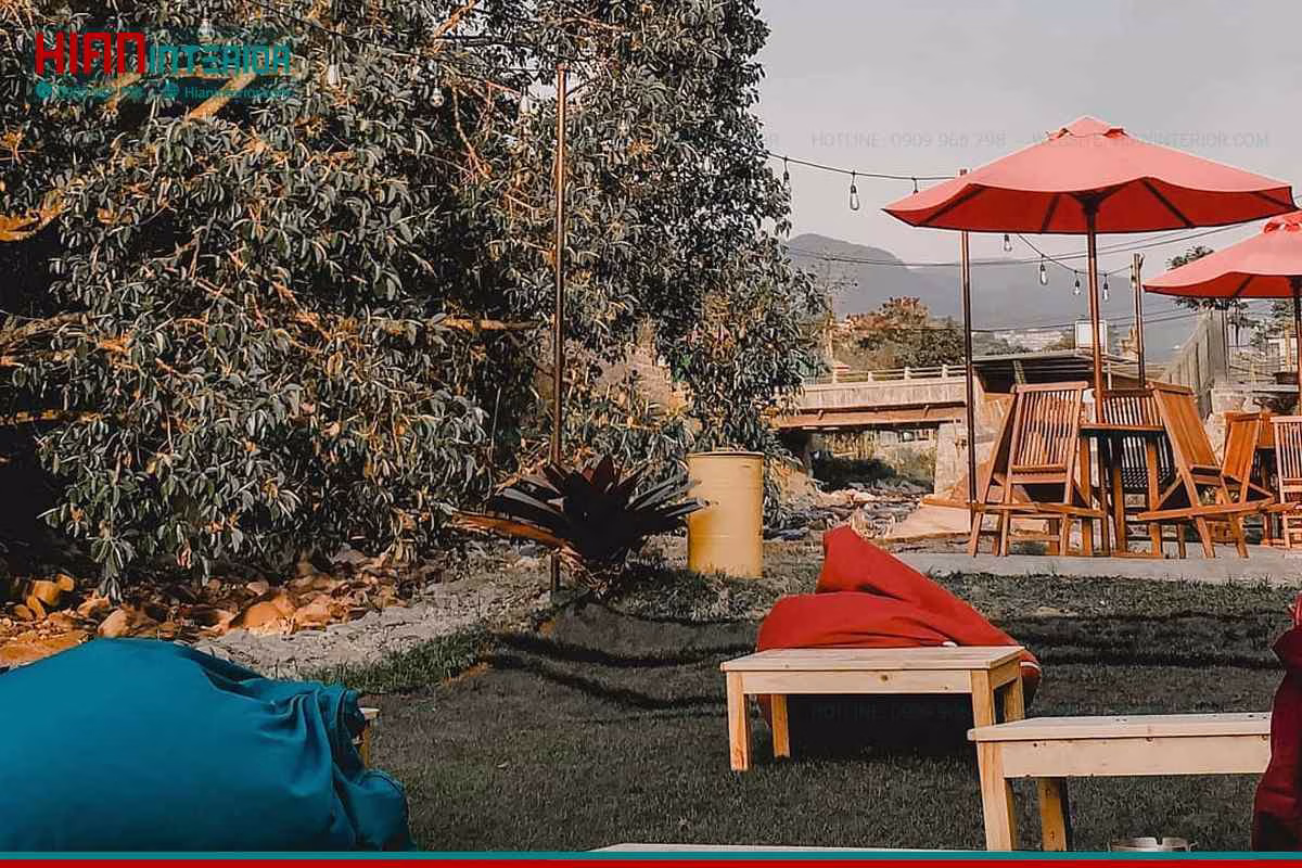 Quán Cafe Sân Vườn Gần Gũi